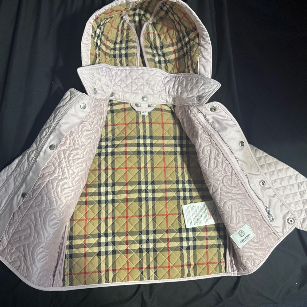 Burberry Kids Quilted Raincoat - Light Pink